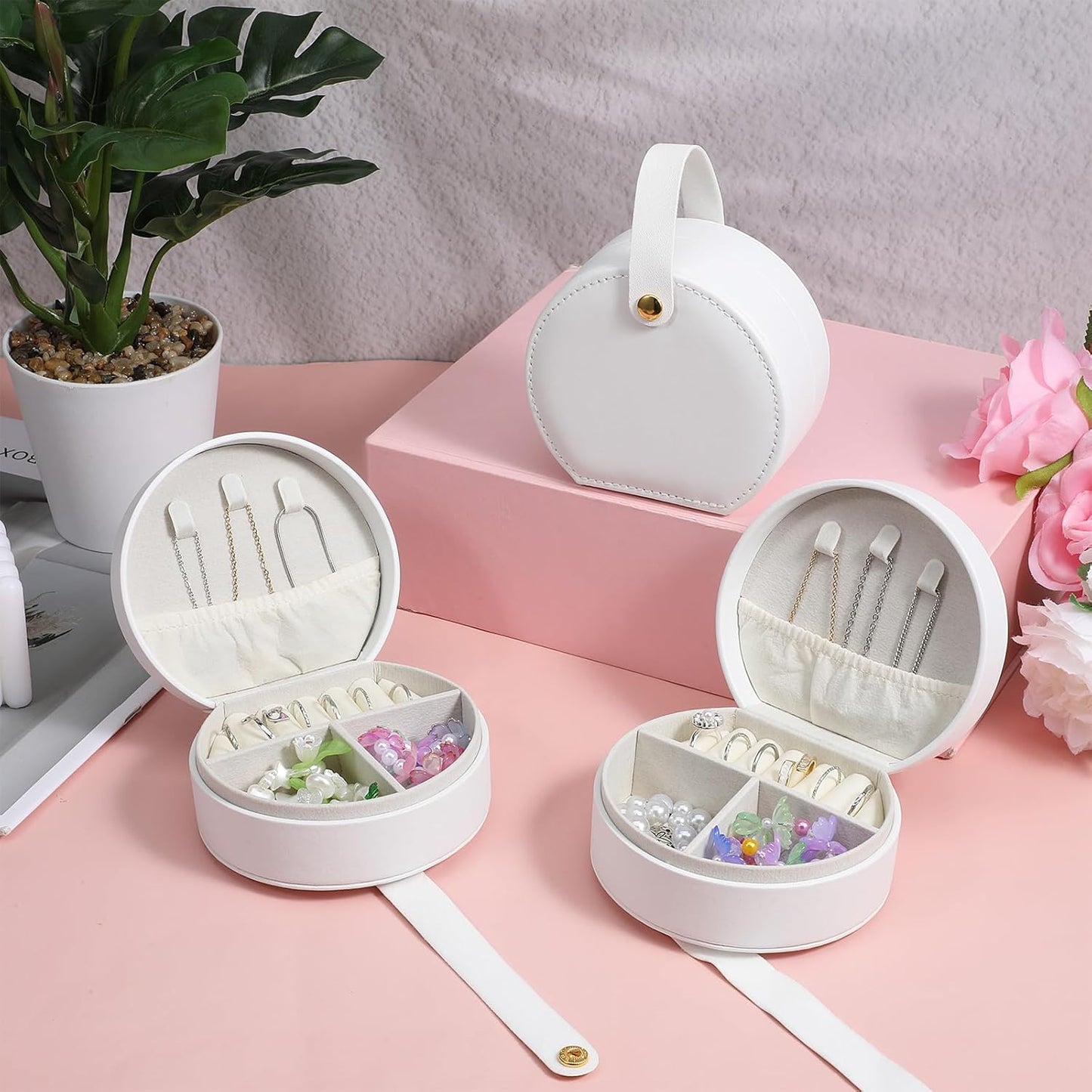 8 Pack Travel Jewelry Case, Bridesmaid Gift Boxes, Portable Mini Jewelrys Holder, Small Round Jewelry Box, PU Leather Small Earring Storage Organizer(White)