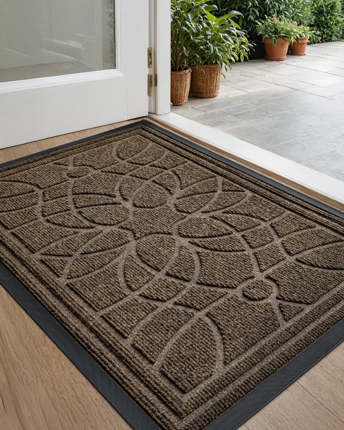 DEXI Front Door Mat Outside Entrance, Heavy Duty Non Slip Low Profile Doormat for Entryway, Trap Dirt and Moisture Welcome Mats, Easy Clean, Patio, Garage, 6x4, Brown