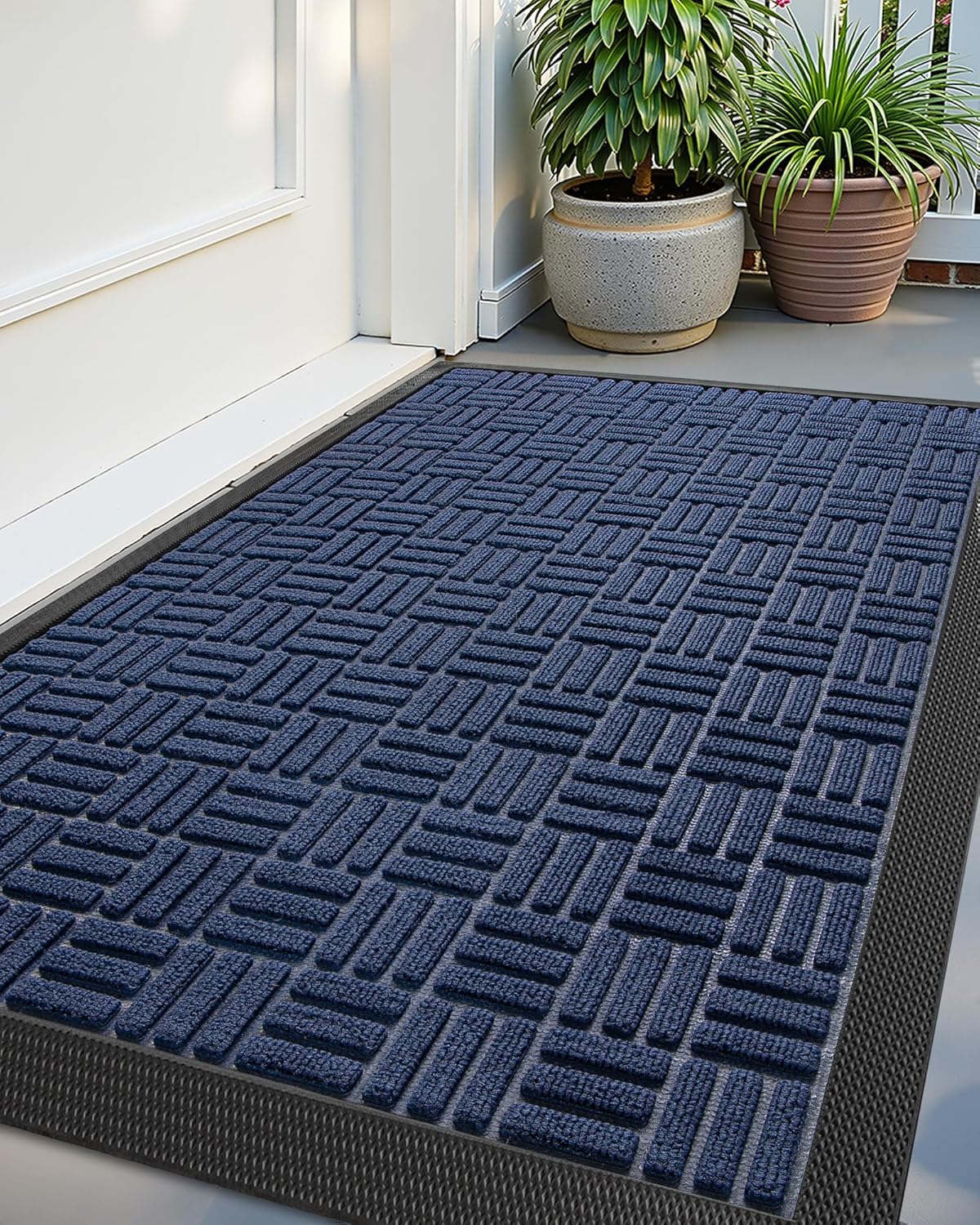Color&Geometry Front Door Mat Outside Entrance, Heavy Duty Non Slip Low Profile Doormat for Entryway, Trap Dirt and Moisture Welcome Mats All-Weather, Easy Clean, Patio, Garage, 24"x36" Black